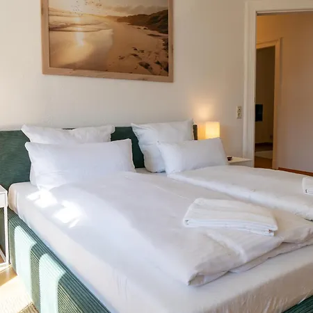 Johann Im Gaestehaus Am Winckel
